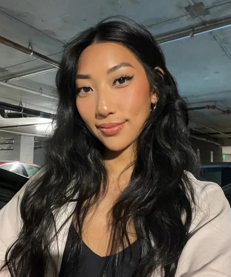 Ragazze OnlyFans rivelano pricing strategy per massimizzare guadagni
